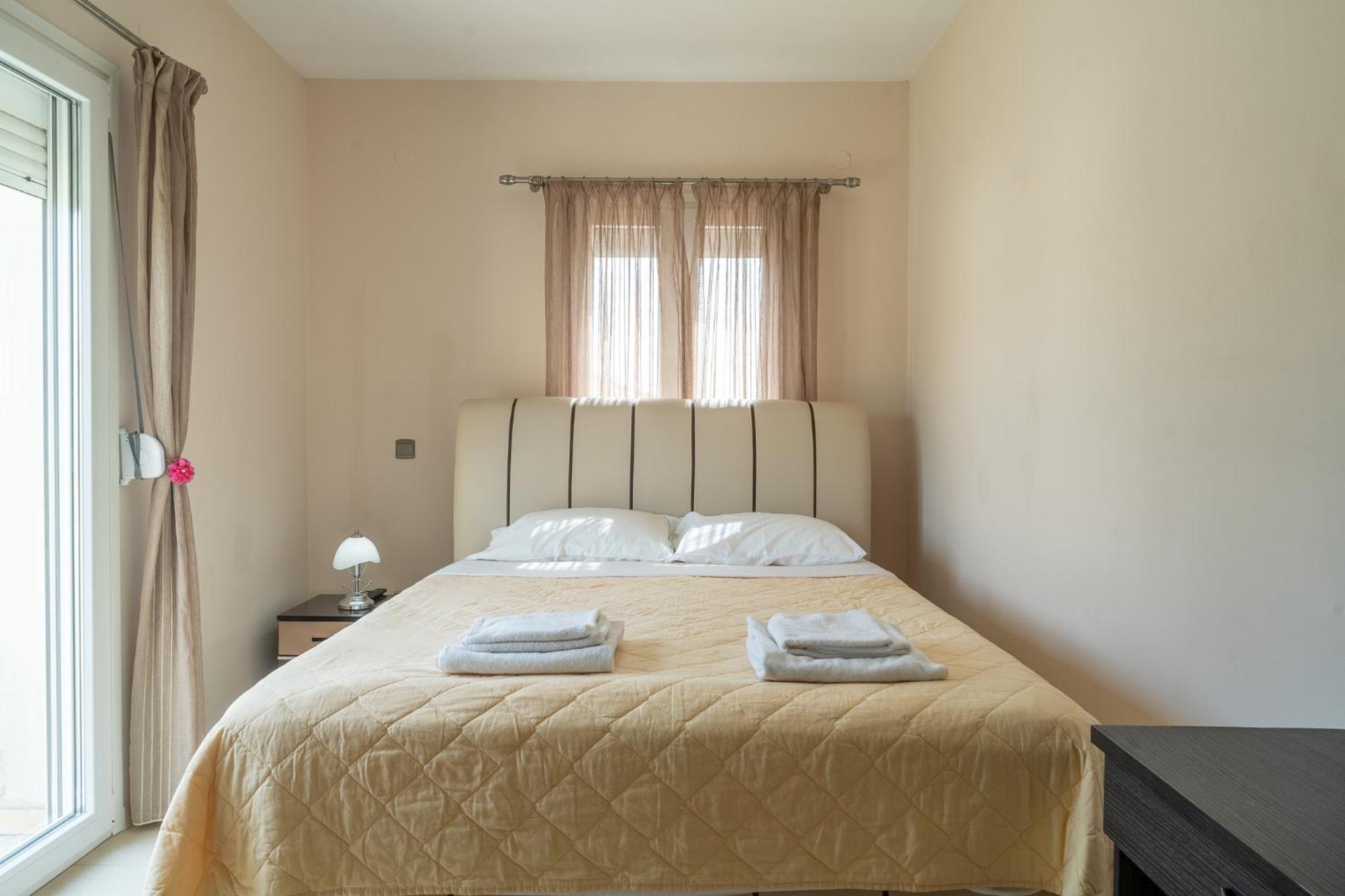 Palaiologou Panorama Apartments Mantamádos 外观 照片
